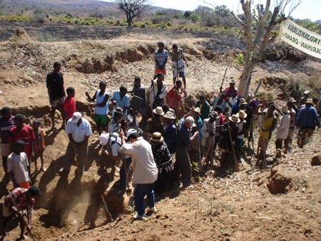 Entretien de rseaux hydroagricoles.jpg